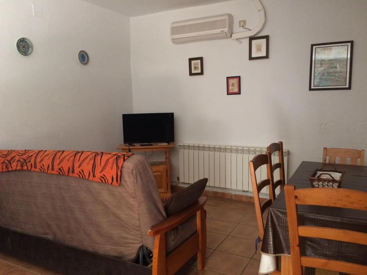 La Antigua Tahona Apartman Navaconcejo Kültér fotó